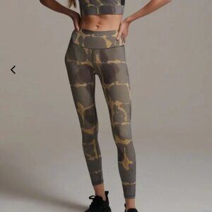 Varley Luna High Rise Leggings in Golden Tie Dye Size Large